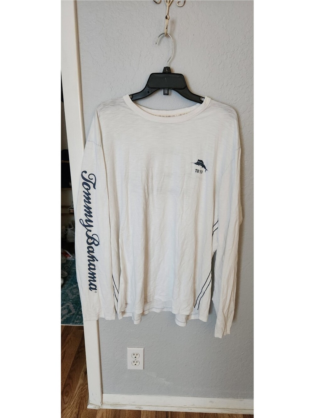 Tommy Bahama White Long-Sleeve Logo Tee with Navy Script